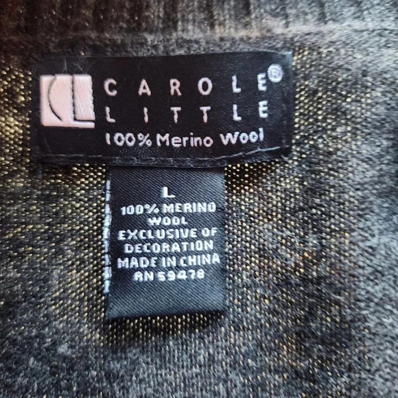 Carole Little 100% Merino Wool Sweater Gray Long Sleeve Buckle Size Large - Picture 3 of 8